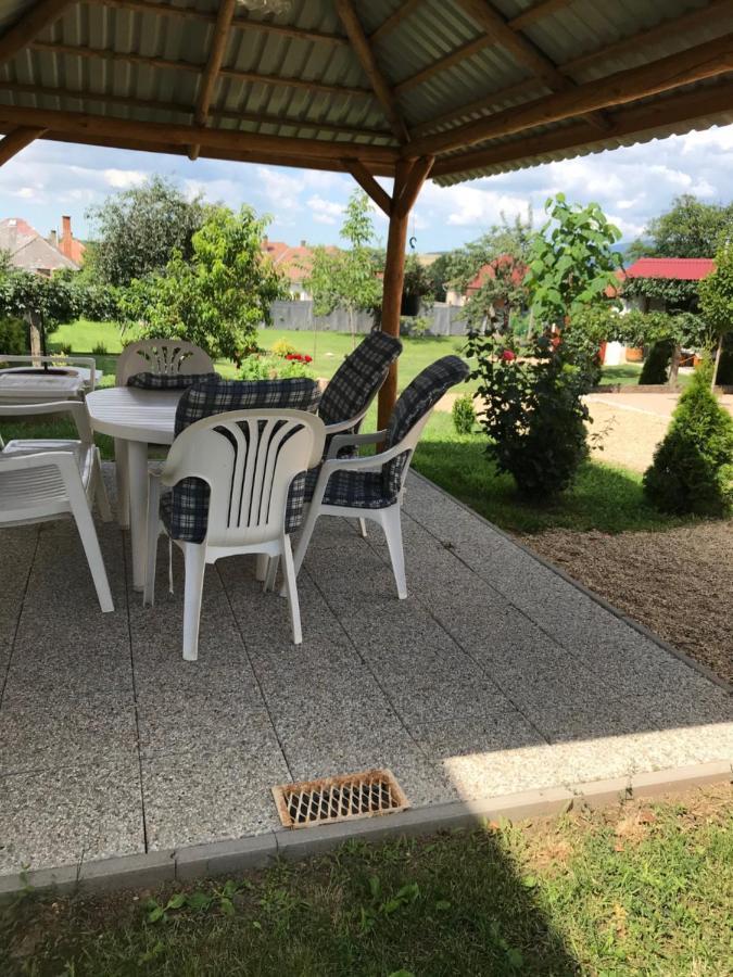Bandi Vendégház Verpelét Exterior foto