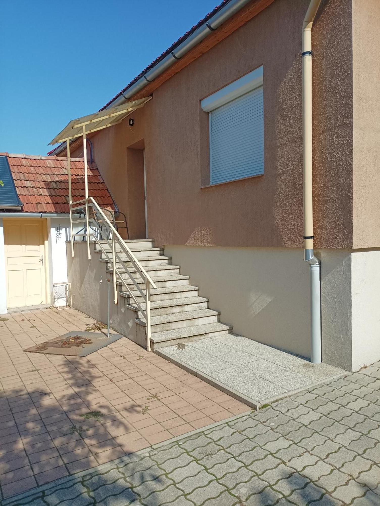 Bandi Vendégház Verpelét Exterior foto